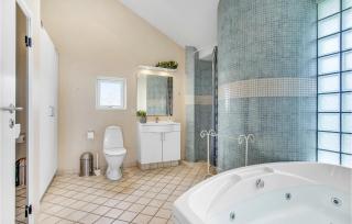 Three-Bedroom Holiday Home Hjørring With A Room Hot Tub 01 - Lønstrup - 3