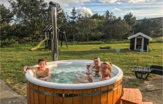Nice Home In Vejers Strand With Sauna - Vejers Strand - 3