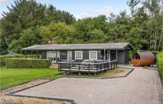 Amazing Home In Roslev With Wifi - 2