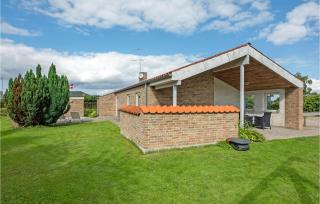 Two-Bedroom Holiday Home In Broager - 1