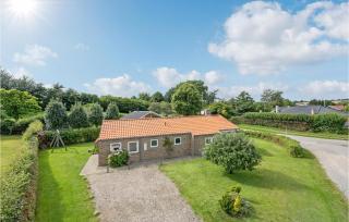 Two-Bedroom Holiday Home In Broager - 0