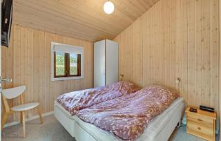Stunning Home In Ejstrupholm With Wifi - 4
