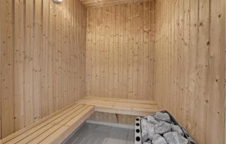 5 Bedroom Beautiful Home In Sydals - 2