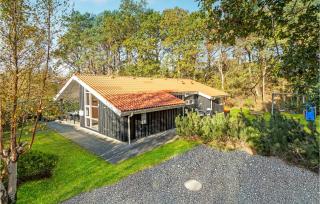 4 Bedroom Amazing Home In Hadsund - 9