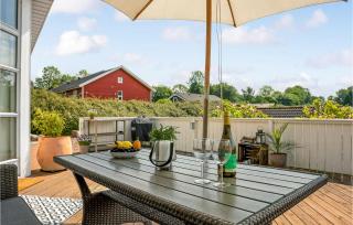 Three-Bedroom Holiday Home In Aabenraa - Aabenraa - 3