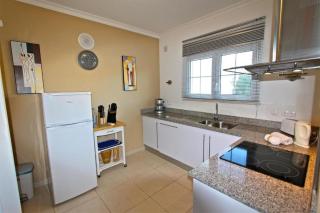 Spacious Vilamoura Villa 4 Bedrooms Villa Amendoeira Table Tennis - 3