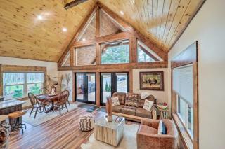 Fire Pit and Grill Modern Beech Mountain Cabin! - 5