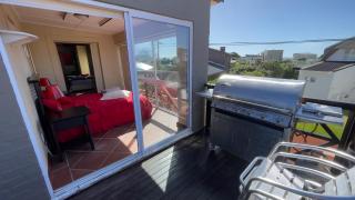 Jacuzzi Getaway - Bettyʼs Bay - 4