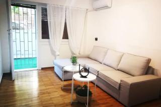 Apartment with private patio - Atene - 6