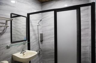 日月彩舟 日月潭背包客旅店 Sun Moon Lake Rainbow SUP Hostel - 1