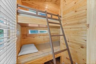 Adorable little cabin #21 - Kernville - 1