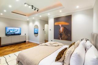 Ultimate 5BR Duplex Sky Villa with Private Pool and Panoramic Views by Exclusive Holiday Homes - 3