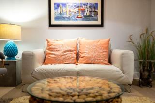 Luxury Apartment Next to the Beach New 2 Bedroom - Great Location - Fast WiFi - Smart TV - sleeps up to 4! Close to Purbeck, Corfe Castle, Sandbanks, Poole & Bournemouth - 8