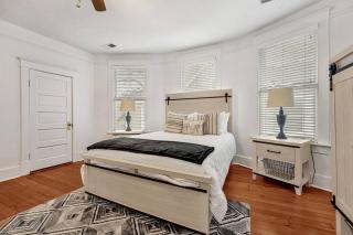 Exquisite two-story home located in Midtown - Memphis - 8