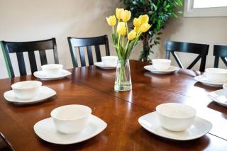 {Quiet Suburban Ranch Hot Tub} Mins Arpt/RIT/DWNT - Rochester - 8