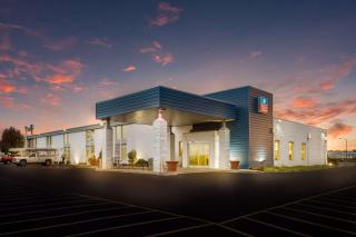 SureStay Plus Hotel by Best Western Jasper - Jasper - 0