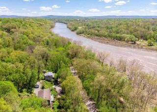 Lock Keepers Cottage on C&O Canal/Potomac River - Sharpsburg - 0