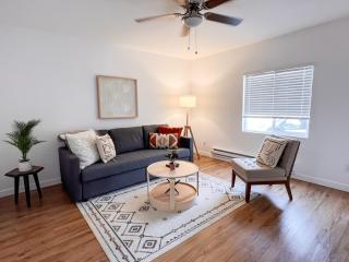Beautiful Work Stay Retreat in Pueblo Near Downtown - Pueblo - 7