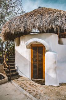 New Ruins Off-The-Grid SuperAdobe Domes with Pool - San Francisco de Abajo - 3
