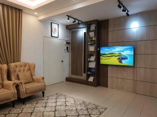 IN HOMESTAY CORNER BATU PAHAT - 1