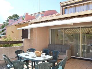Maison 5 pièces, 8 couchages, terrasse, proche plage et commerces - Saint Pierre La Mer - FR-1-229D-240 - Saint Pierre La Mer - 8