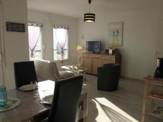 Agréable T2 à 1,5km du centre, proche plage, balcon, parking privé, ascenseur, 4 couchages - FR-1-224-447 - Saint Gilles Croix de vie - 0