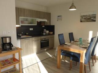 Agréable T2 à 1,5km du centre, proche plage, balcon, parking privé, ascenseur, 4 couchages - FR-1-224-447 - Saint Gilles Croix de vie - 3