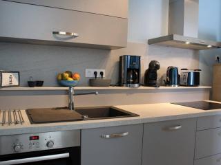 Maison moderne à Saint-Pierre-d'Oléron avec jardin, terrasse, 5 couchages, proche commerces - FR-1-246A-12 - Saint-Pierre-dʼOléron - 2