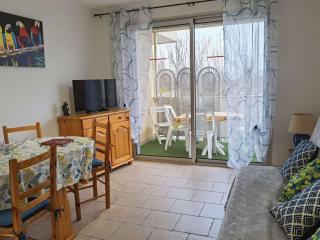 Charmant appartement T2 cabine, proche plage, commerces, parking privé, terrasse sud-est, 5 pers - FR-1-326-582 - Marseillan - 0