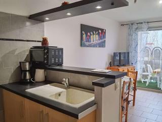 Charmant appartement T2 cabine, proche plage, commerces, parking privé, terrasse sud-est, 5 pers - FR-1-326-582 - Marseillan - 8