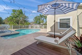 House w/ heated pool in Naples 5 min to beach - 9