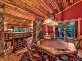 Tahoe Alpine Lodge - 4