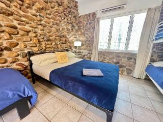 Sapphire Caravan & Cabin Park - Rubyvale - 1