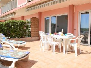 Appartement rénové en front de mer, 3 pièces, terrasse, parking, tout équipé, idéal familles, 6 pers. - FR-1-251-281 - Le Lavandou - 8