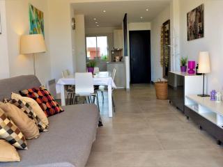 Appartement rénové en front de mer, 3 pièces, terrasse, parking, tout équipé, idéal familles, 6 pers. - FR-1-251-281 - Le Lavandou - 7
