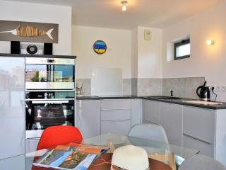 Appartement moderne avec terrasse, parking et proche plage au Lavandou - 2 étoiles - FR-1-251-331 - Le Lavandou - 6