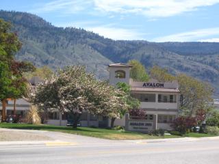 Avalon Inn - 0