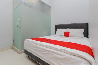 RedDoorz at Ngaggel Jaya Surabaya - Surabaya - 0