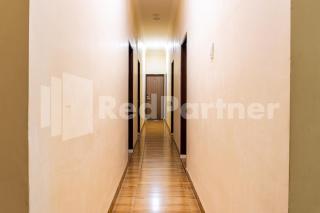 Adam Malik Guesthouse near Regale ICC Medan Mitra RedDoorz - 8