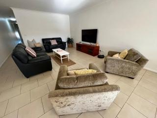 Downtown Narrabri Apartment - Narrabri - 2