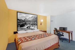 Super 8 by Wyndham Diamondville Kemmerer - Kemmerer - 4