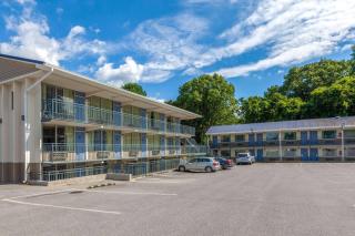 Days Inn by Wyndham Charles Town - Charles Town - 7
