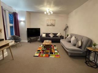 Luxury 5 Star London Apartment - Parking, Garden, nr Greater London Metro Stations - Forest Hill - 6
