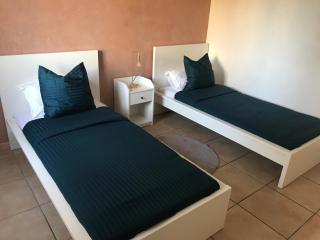 Résidence privée calme 15 min à pied du centre parking gratuit - Arles - 5