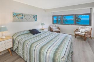 Spinnaker Beach Front - Mooloolaba - 5