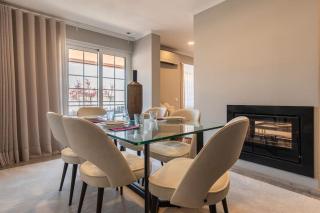 Seaview Luxury Apartment - 6