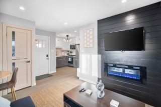 European style Sleeps 12 Closest STR 2 Stockton - 9