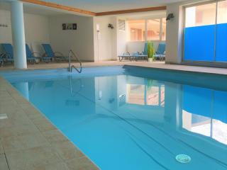 Duplex 4 chambres avec piscine et parking au centre du village - 10 pers - FR-1-505-122 - Notre-Dame-de-Bellecombe - 8