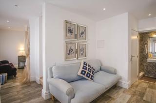 Summer Breeze Apartment, in the Historic Centre of Lagos - 3