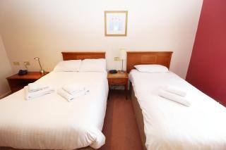 The Conningbrook Hotel - 3